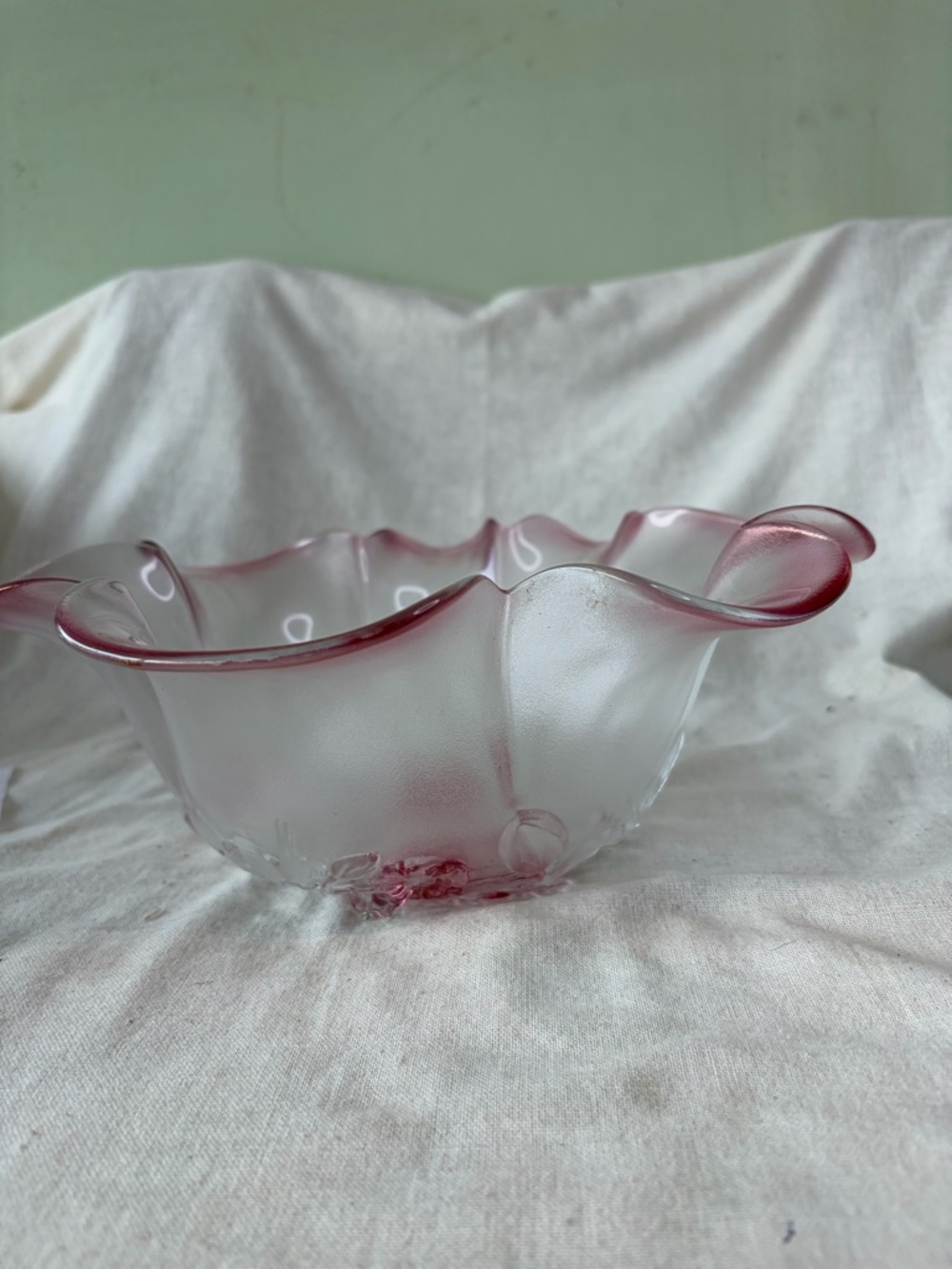 Posh Frosted Glass Bowl with Pink-Tinted Rim